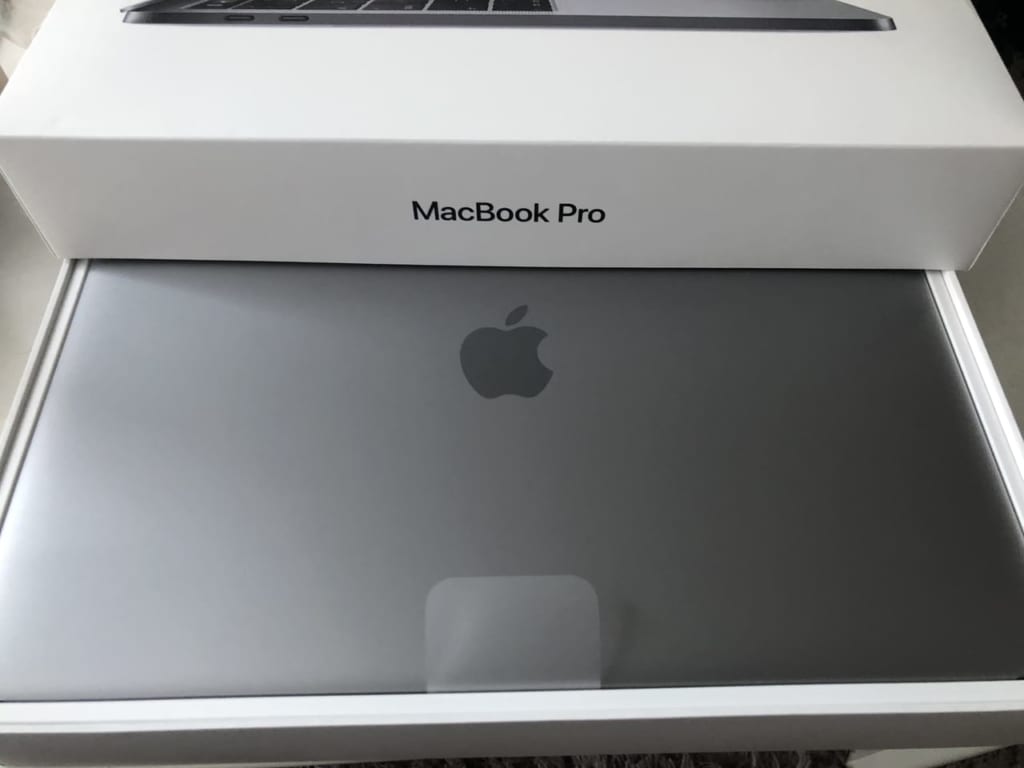 新MacBook Pro 2018を1ヶ月使っての6つ感想とレビュー | 新宿のWeb制作 ...